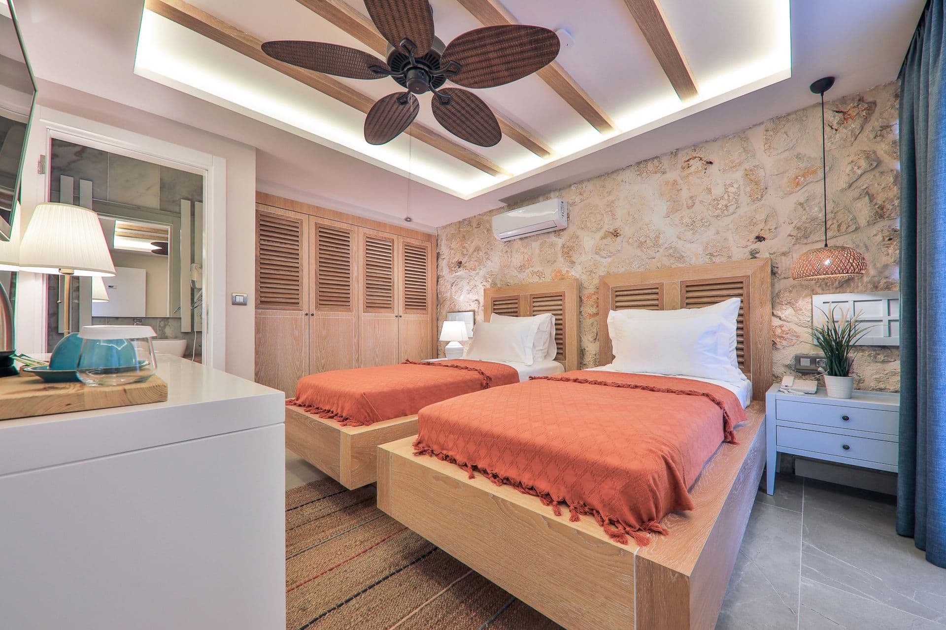 Classic Twin Room