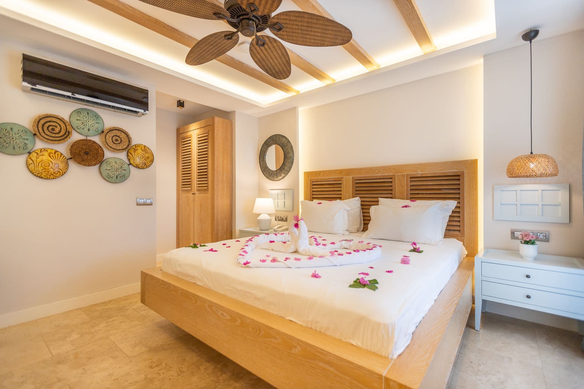 Penthouse Suite with Jacuzzi